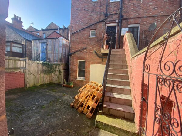 2 Bed Flat for Sale in West Hendon Broadway, NW9