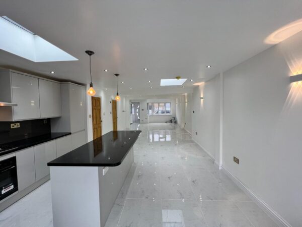 4 Bedroom House For Sale in Harrow