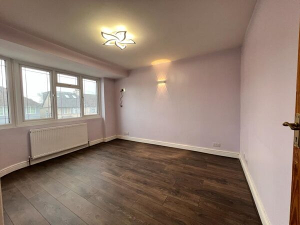 4 Bedroom House For Sale in Harrow