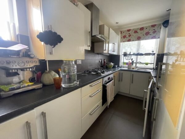 2 Bedroom Maisonette in Stanmore