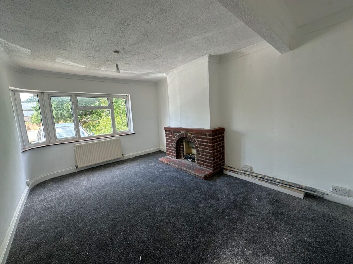 Downing Drive, Greenford