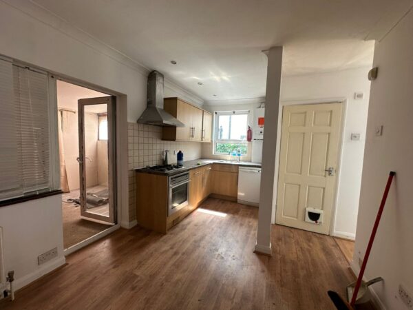 Downing Drive, Greenford