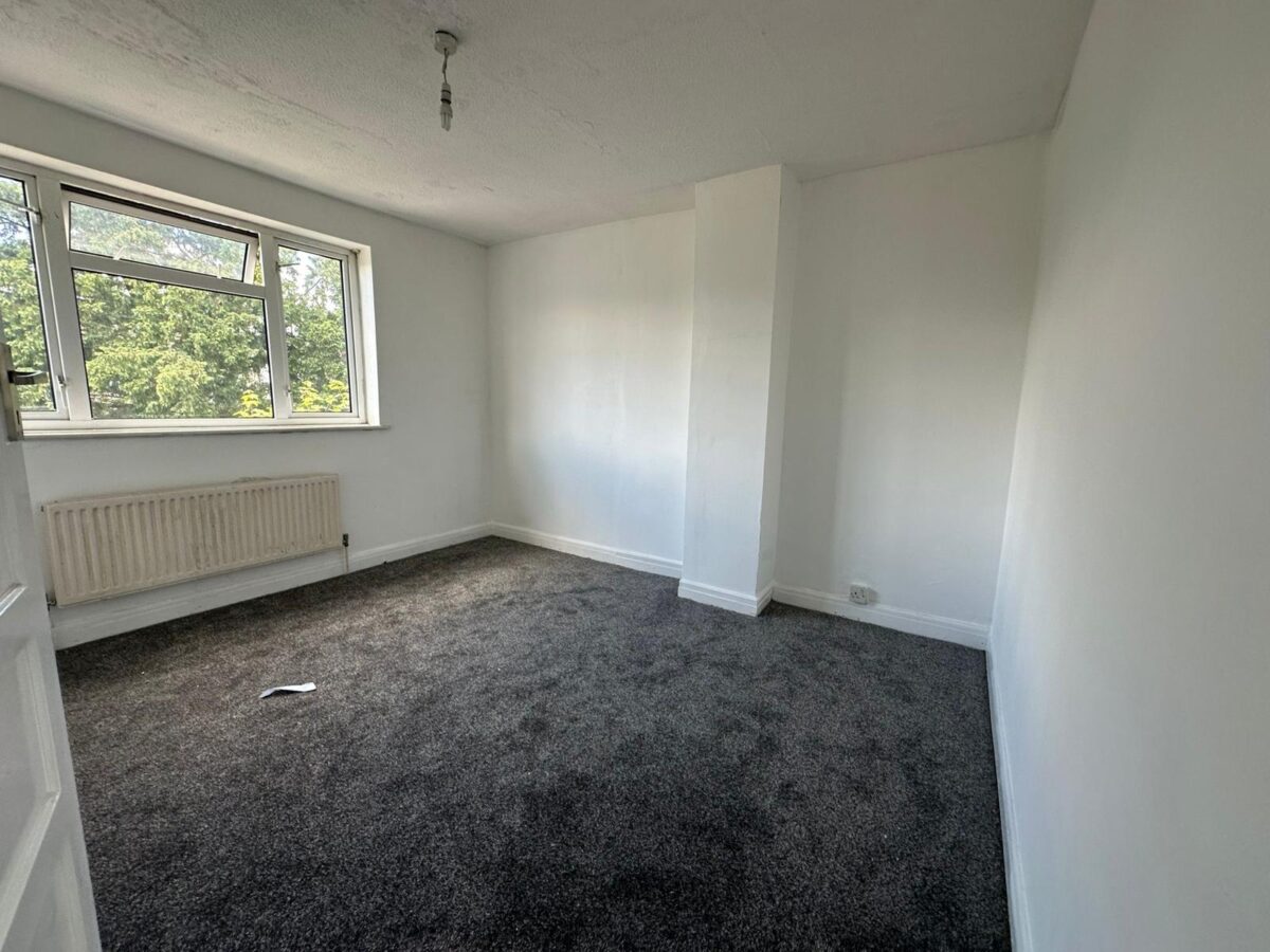 Downing Drive, Greenford