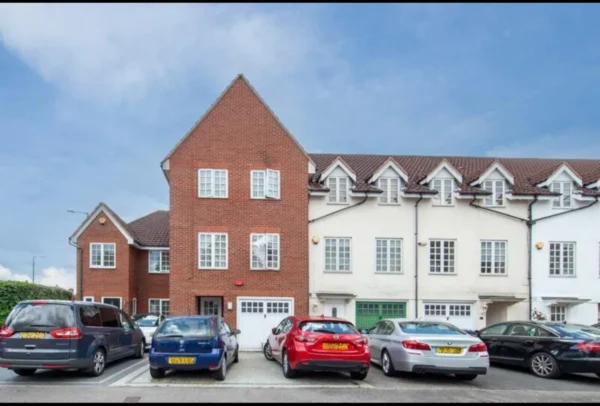 Bernhart Close, Burnt Oak