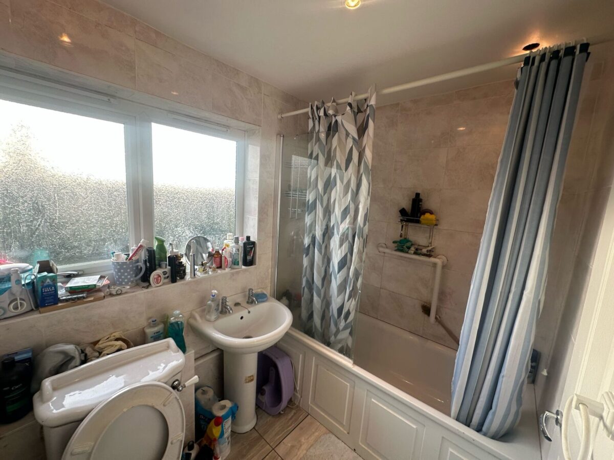 Hillside, Houghton Regis, Dunstable, LU5