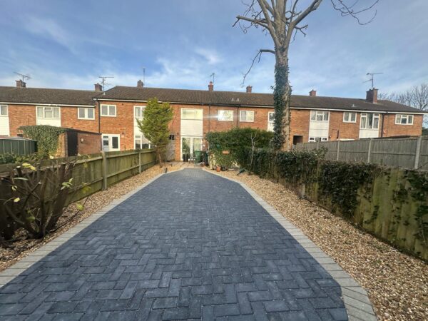 Hillside, Houghton Regis, Dunstable, LU5