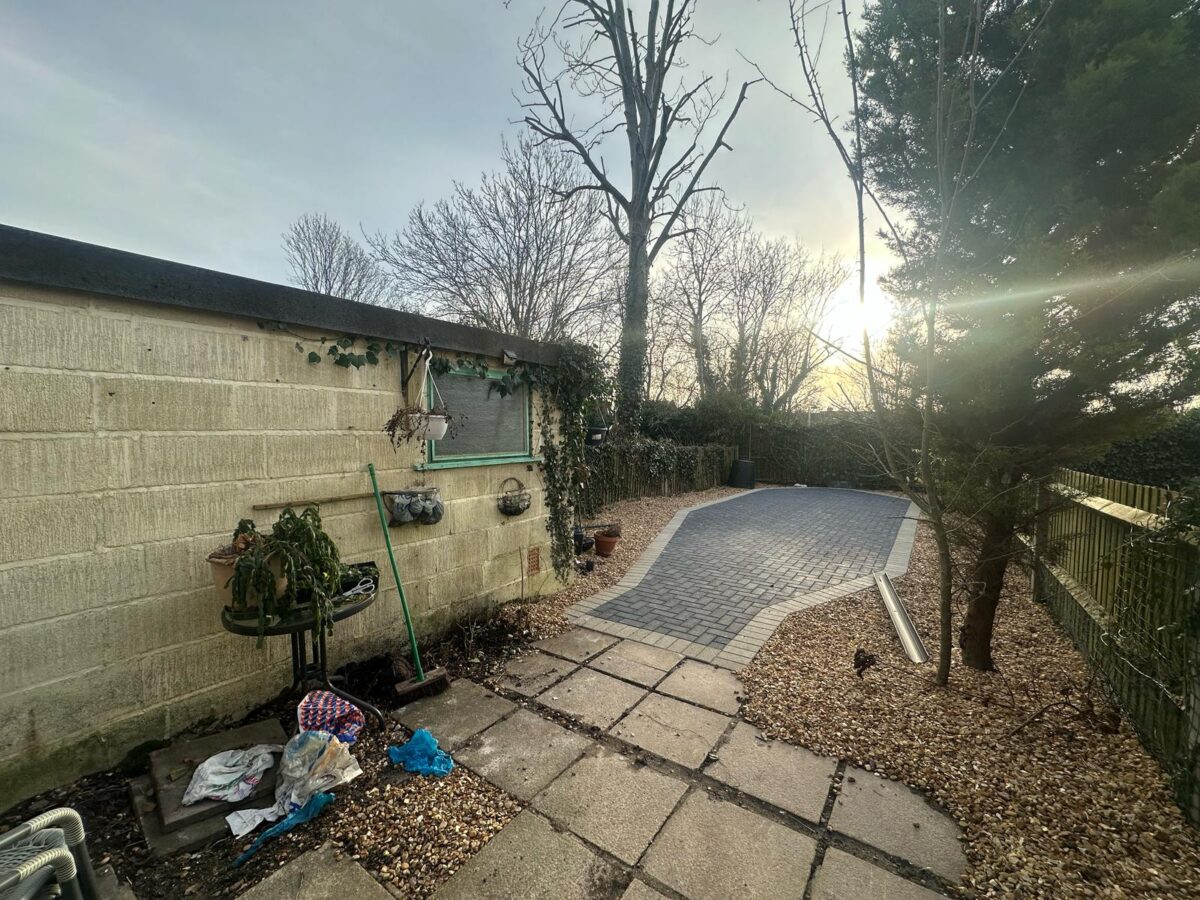 Hillside, Houghton Regis, Dunstable, LU5