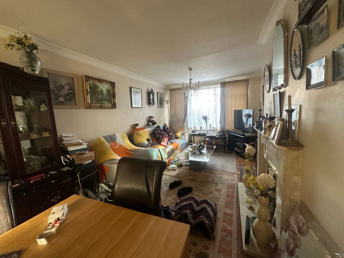 Hillside, Houghton Regis, Dunstable, LU5