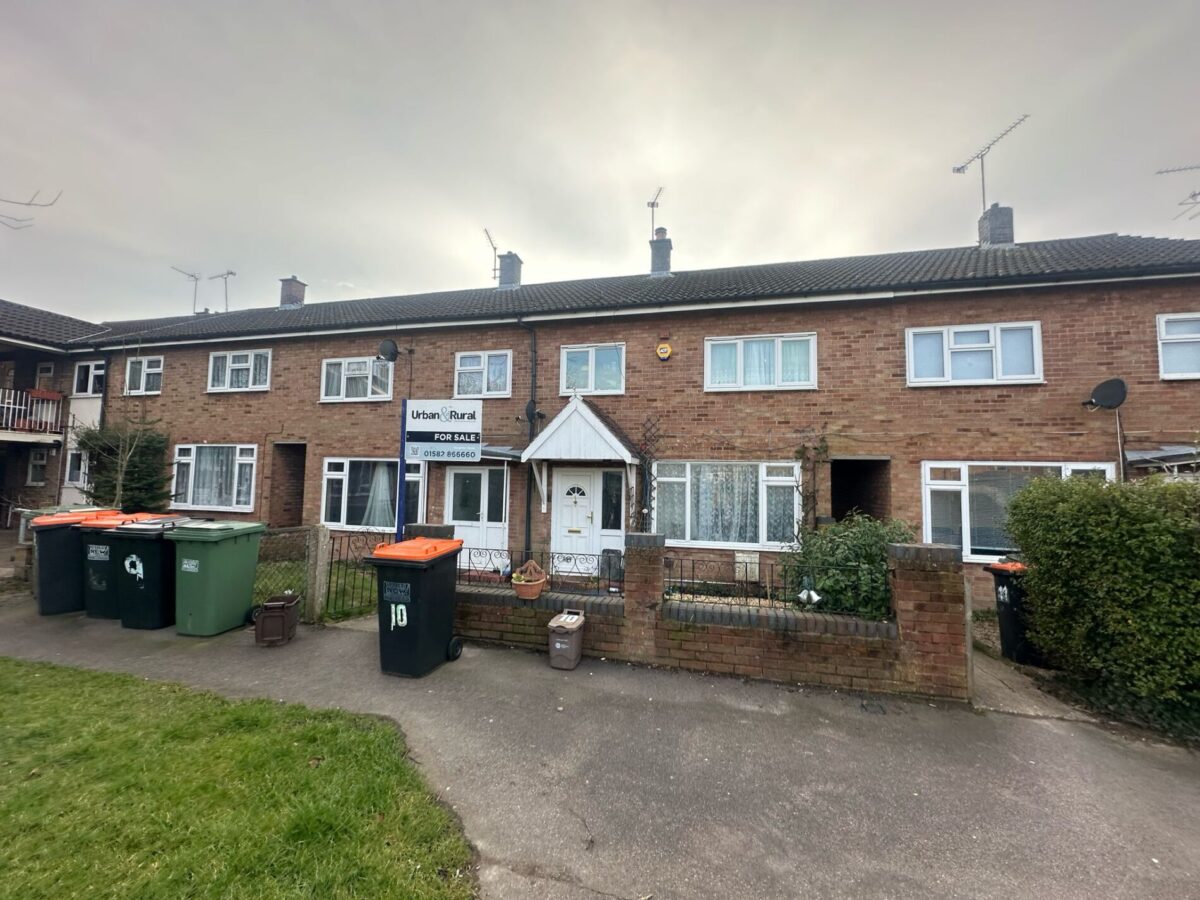 Hillside, Houghton Regis, Dunstable, LU5