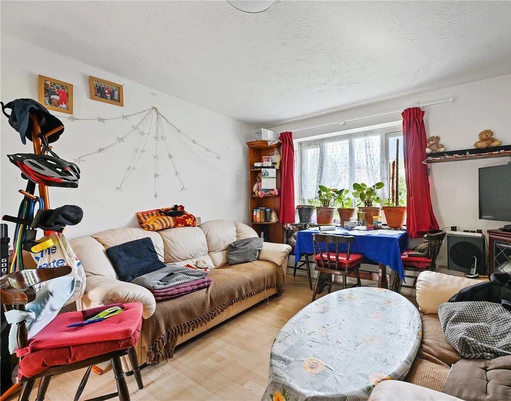 74 Alliance Close, Wembley, HA0 2NG