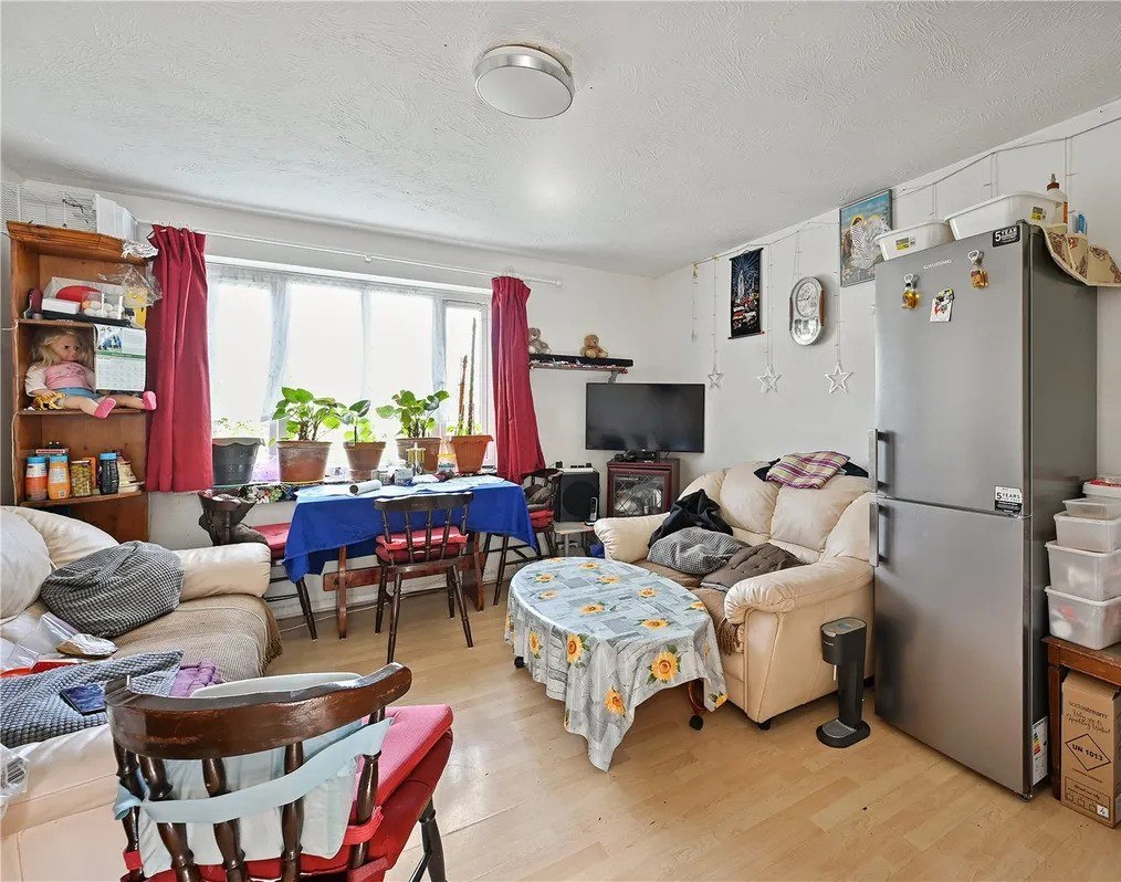 74 Alliance Close, Wembley, HA0 2NG