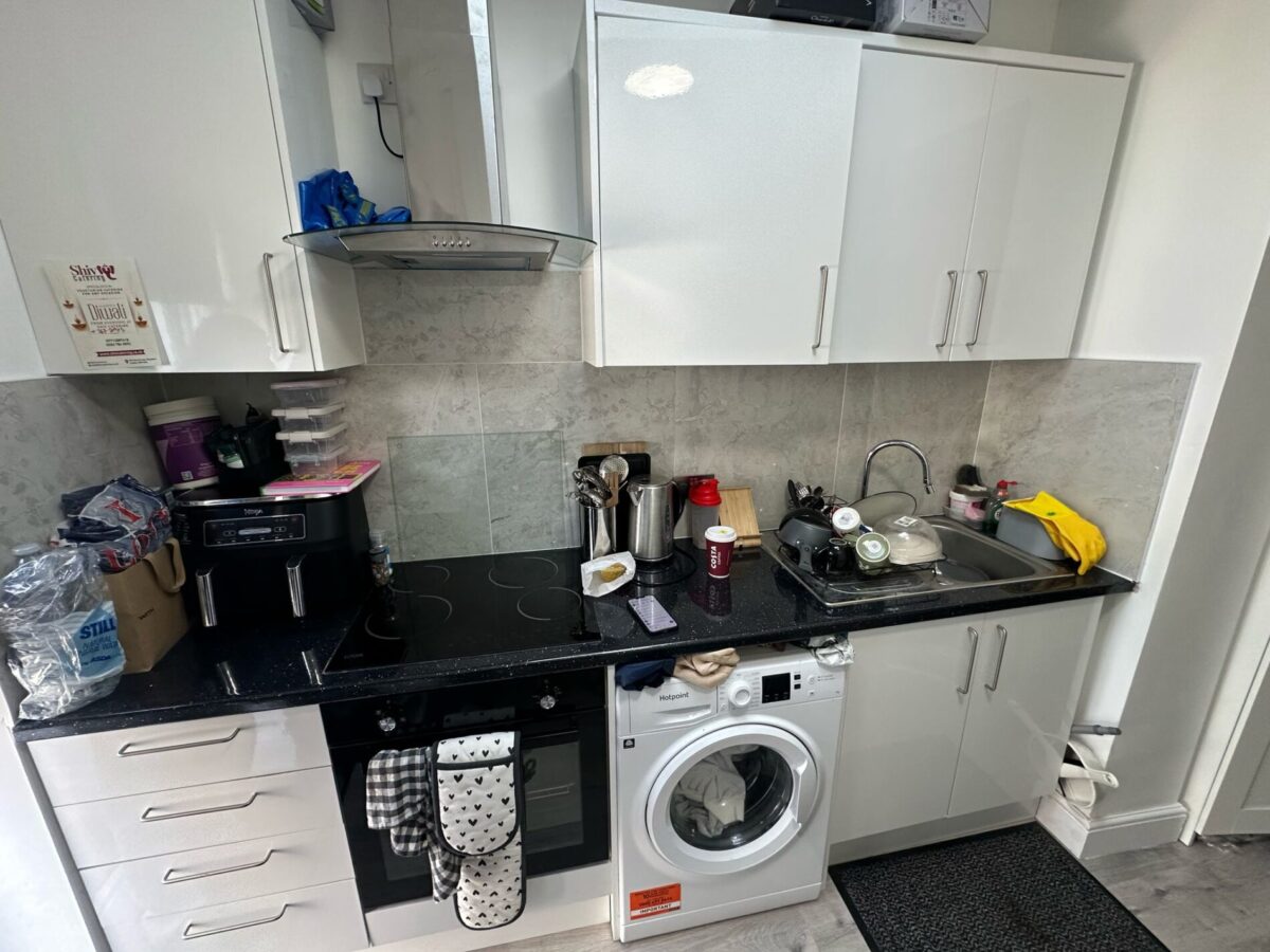 Studio Gainsborough Gardens, Edgware