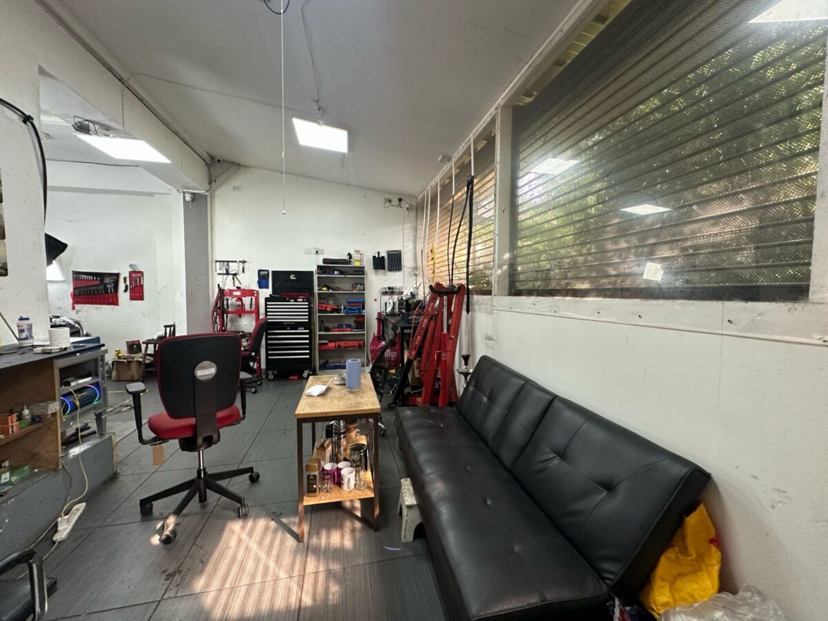 Business for Sale: Fully Equipped Car Repair Garage