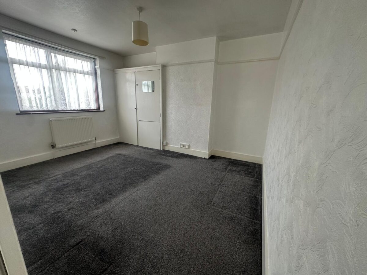 Deanscroft Avenue, London, NW9 8EP