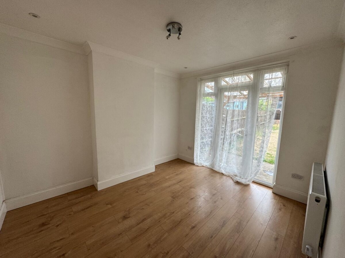 Church Drive, London, NW9 8DR