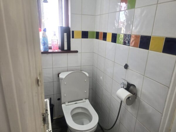 Glenwood Grove London NW9 8HH