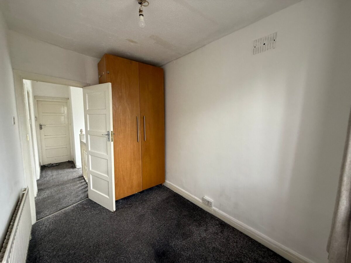 Downing Drive, Greenford