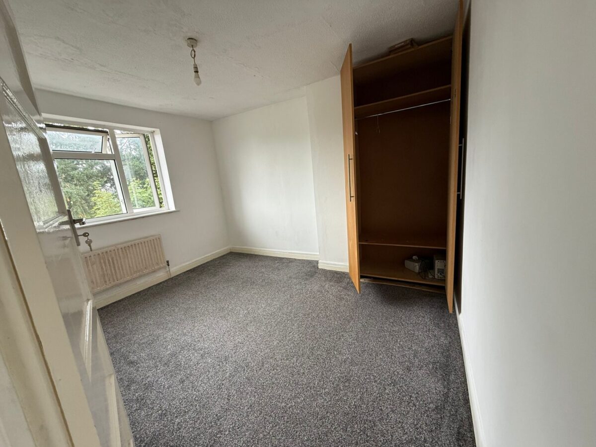 Downing Drive, Greenford