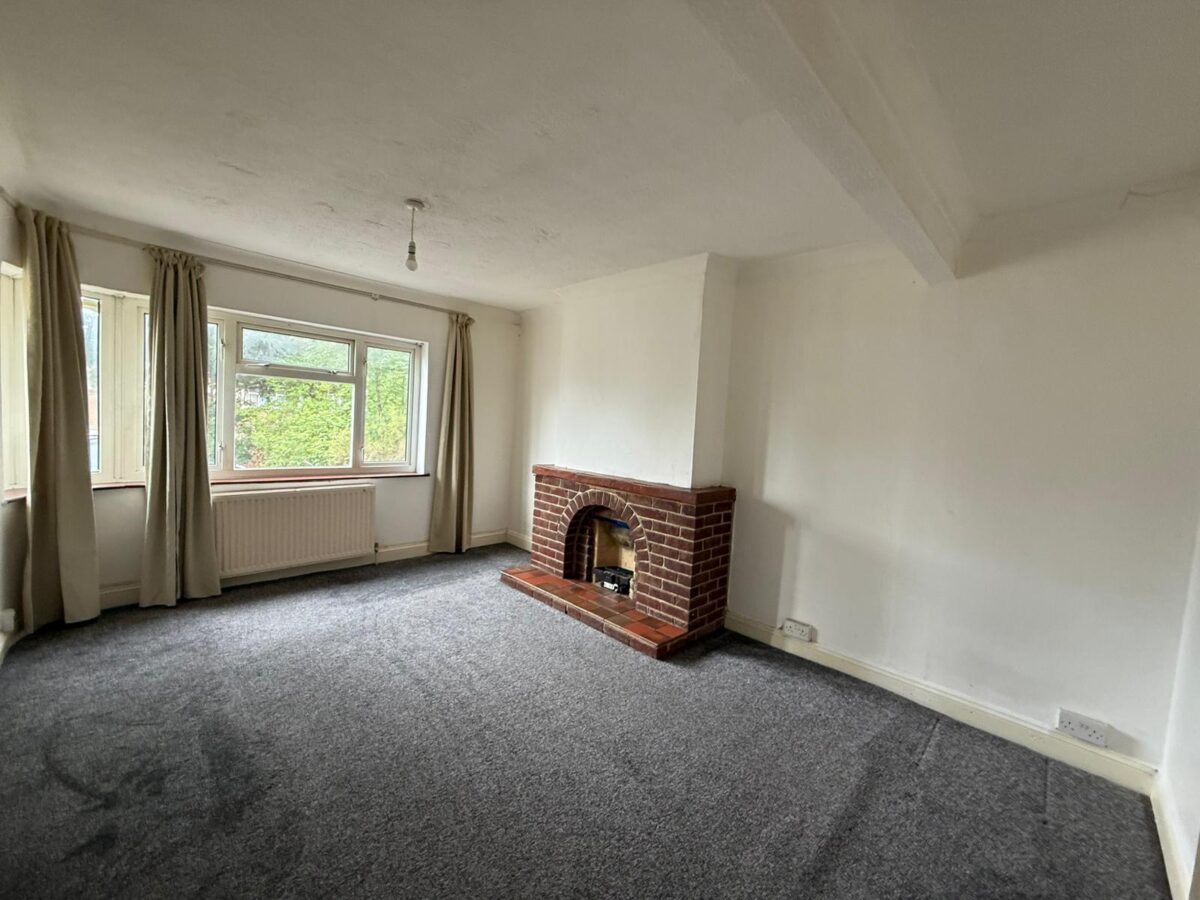 Downing Drive, Greenford