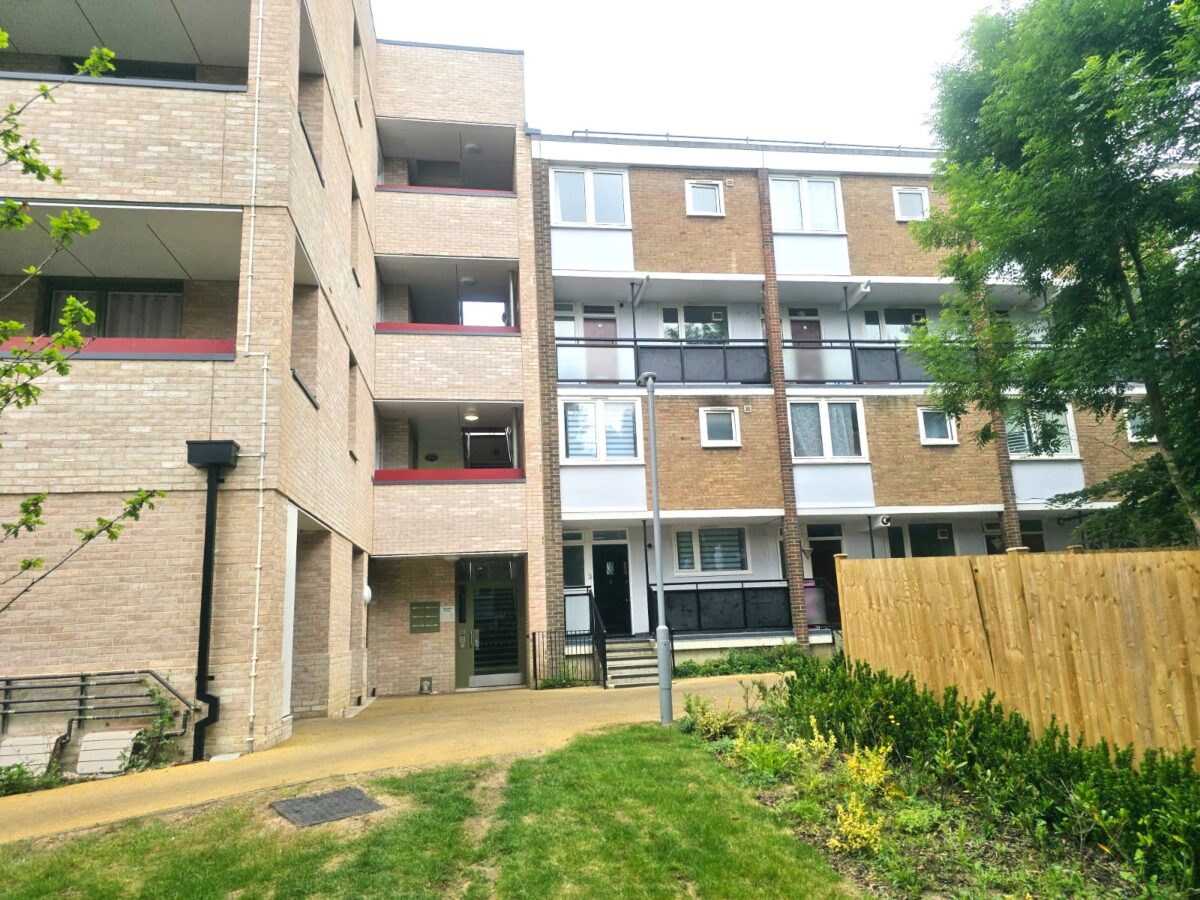 Sprewell House, SW15
