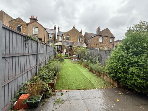 Wiggenhall Road, Watford
