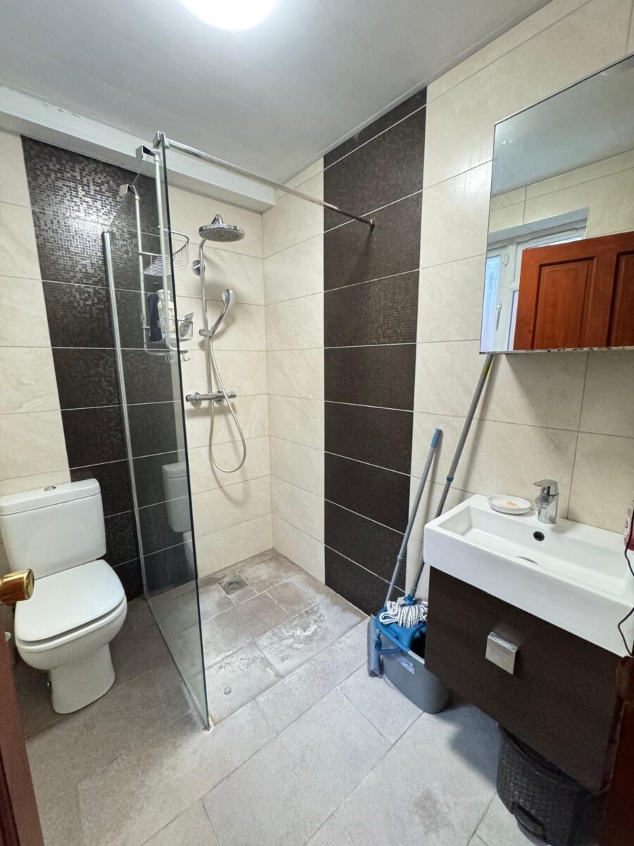 Buckingham Gardens, Edgware, HA8