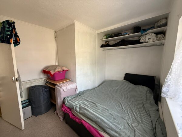 Amberden Avenue, Finchley