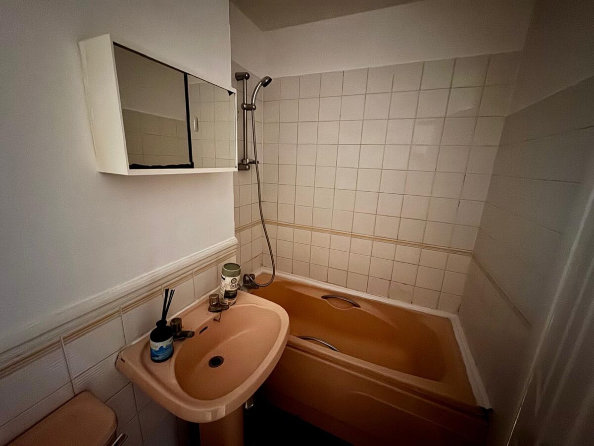 Cambrian Green, Kingsbury Road