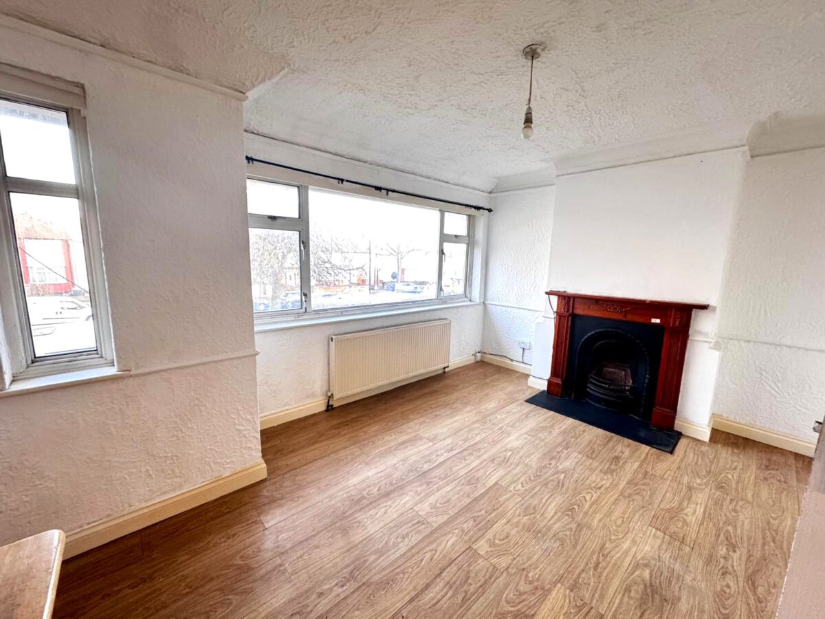 Honeypot Lane, London, NW9 9QN