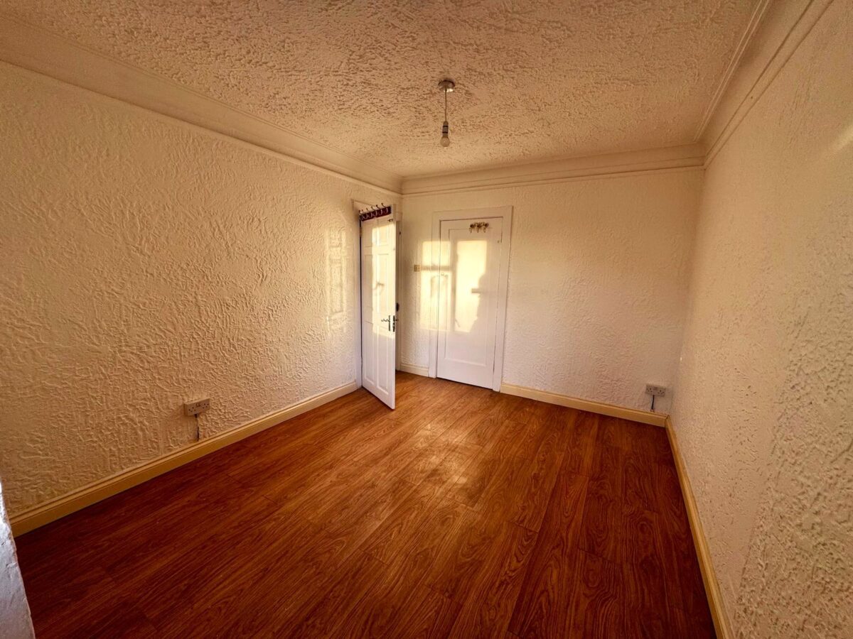 Honeypot Lane, London, NW9 9QN