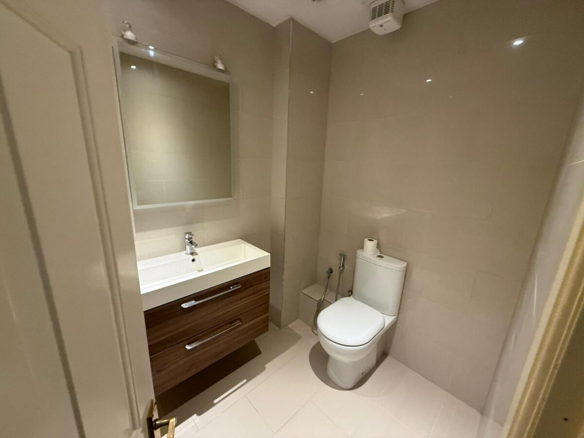 Kings Lodge, Pembroke Road, Ruislip, HA4