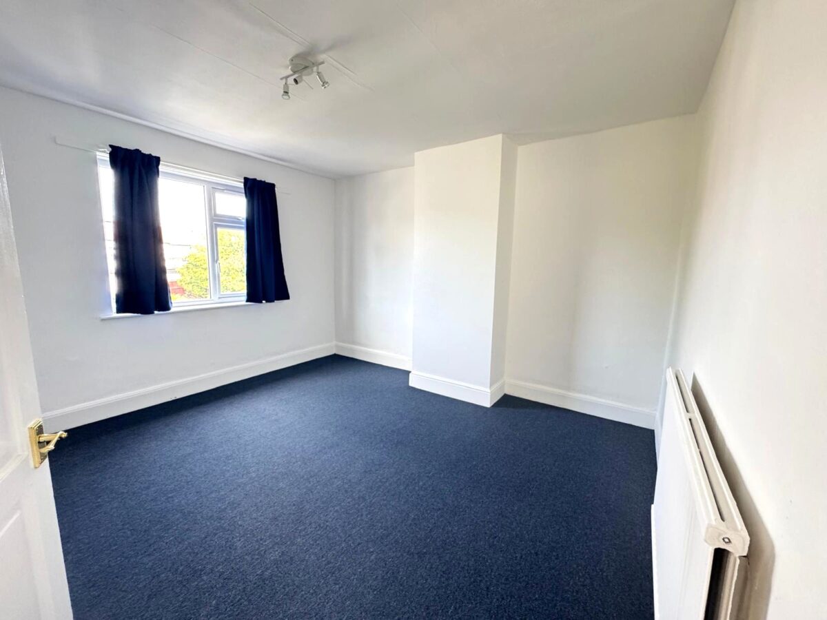 Reeves Avenue, London NW9