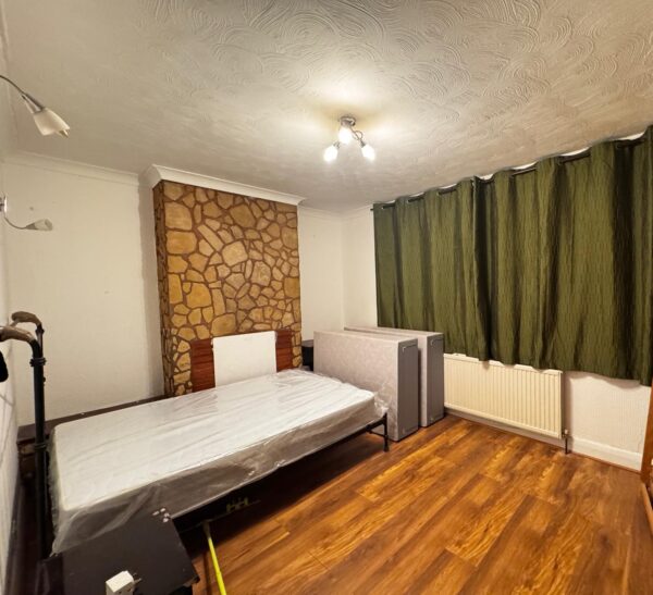 Kenton Rd Harrow HA3