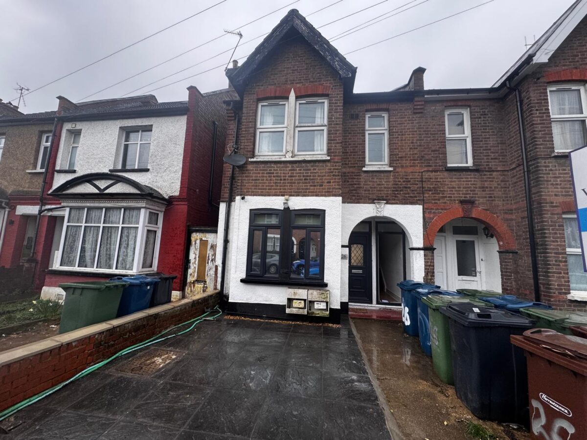 Parkfield Road South Harrow,HA2